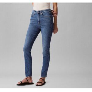 CALVIN KLEIN | SLIM BOYFRIEND | 8